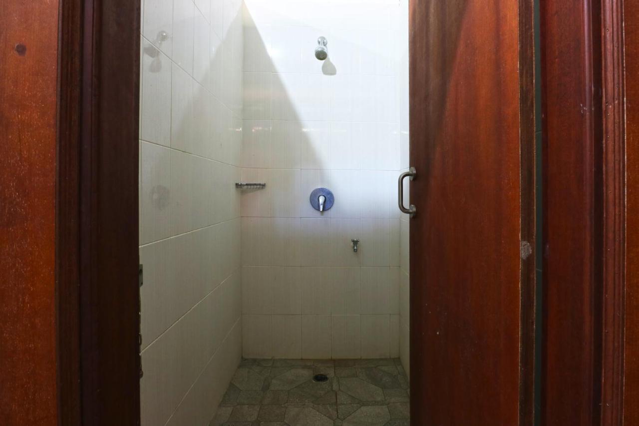 Hostel Mirah Legian  Luaran gambar