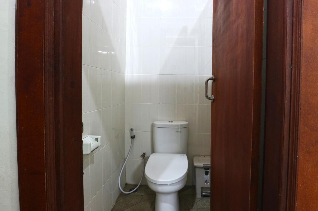 Hostel Mirah Legian  Luaran gambar
