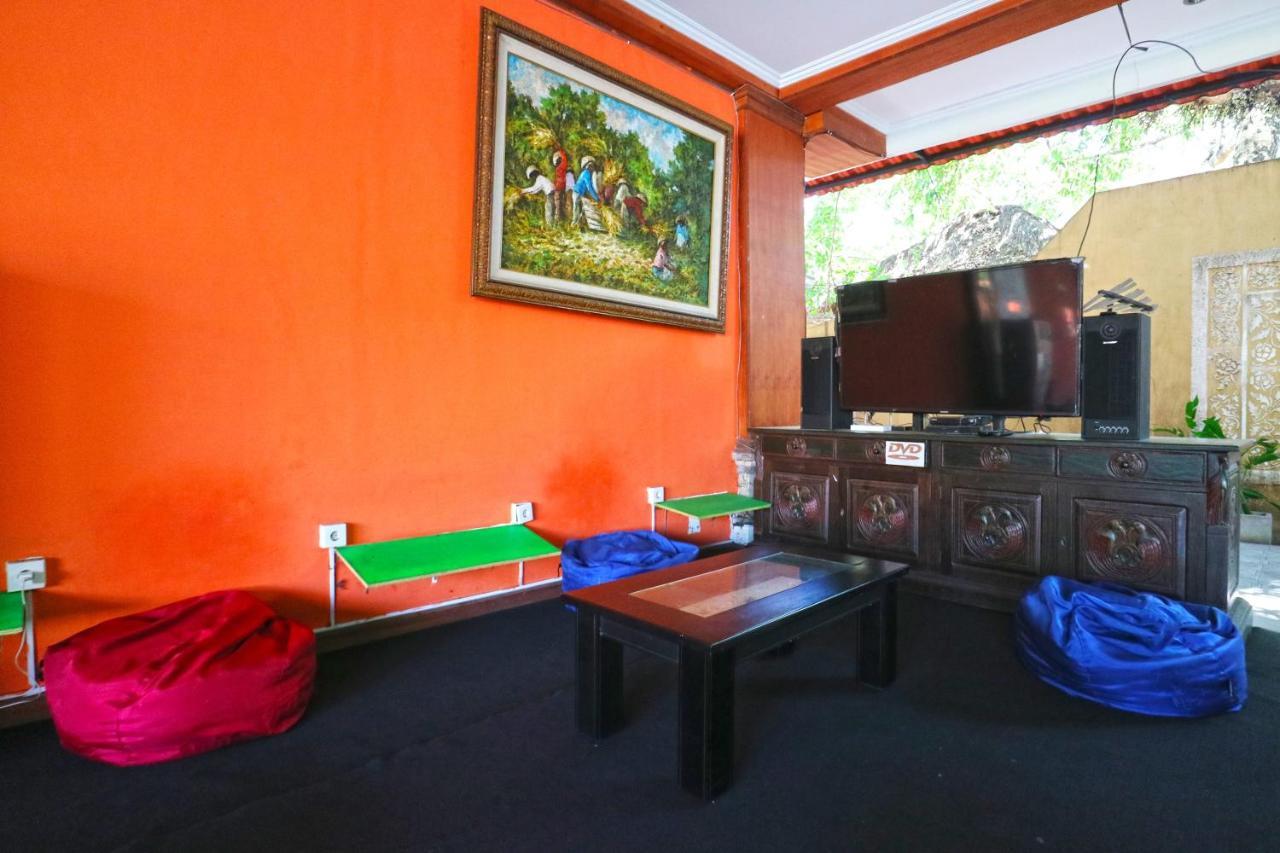 Hostel Mirah Legian  Luaran gambar